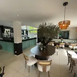 Hotel K&t Estates & Spa, Frankfurt *