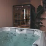 K&t Estates & Spa, Frankfurt *