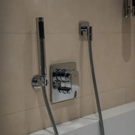 K&t Estates & Spa, Frankfurt *