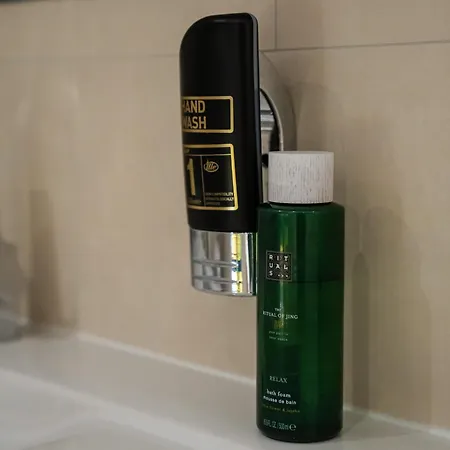 K&t Estates & Spa, Frankfurt *