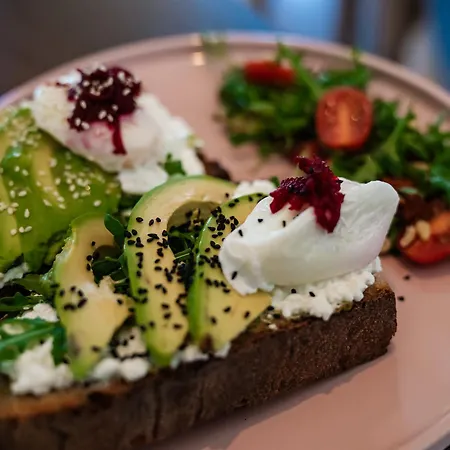 K&t Estates & Spa, Frankfurt