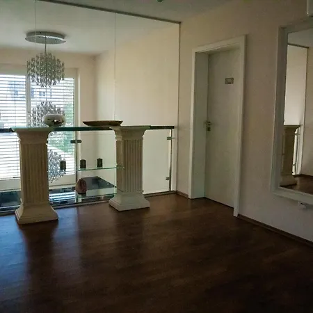 K&t Estates & Spa, Frankfurt Otel *