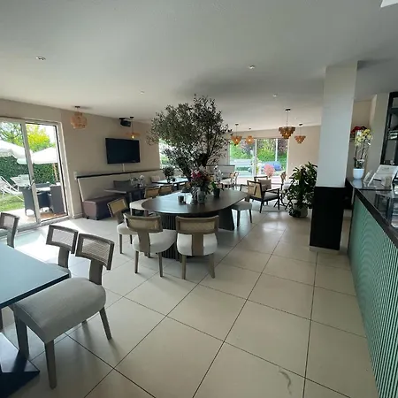 K&t Estates & Spa, Frankfurt Otel