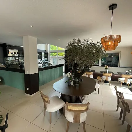 酒店 K&t Estates & Spa, Frankfurt *