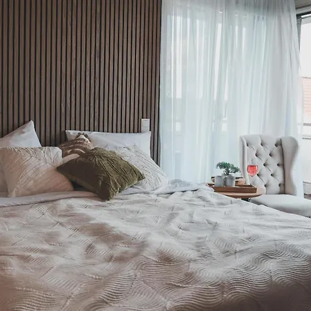 K&t Estates & Spa, Frankfurt *