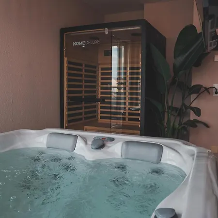 K&t Estates & Spa, Frankfurt *