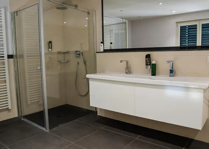 K&t Estates & Spa, Frankfurt