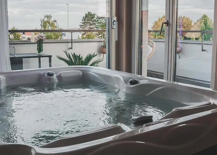 K&t Estates & Spa, Frankfurt